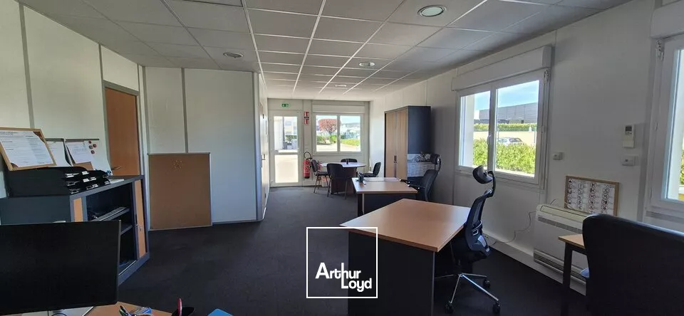 LOCAL D'ACTIVITES 152 m² - MARSANNAY-LA -CÔTE - A LOUER