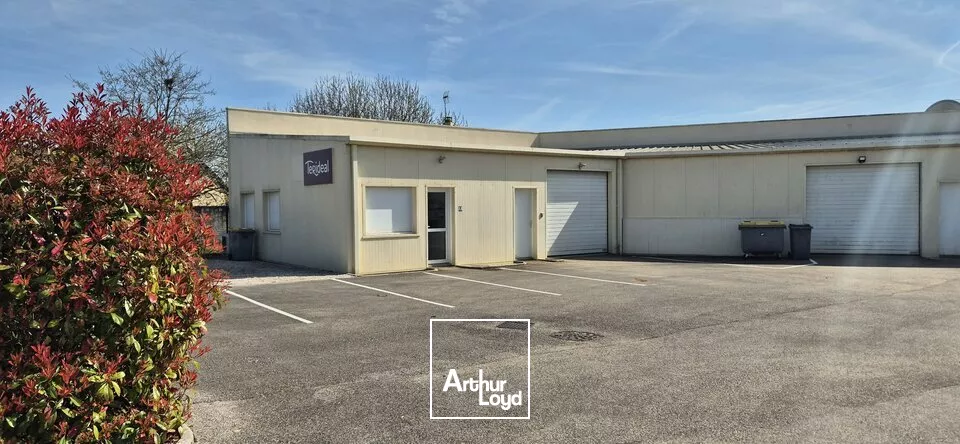 LOCAL D'ACTIVITES 152 m² - MARSANNAY-LA -CÔTE - A LOUER
