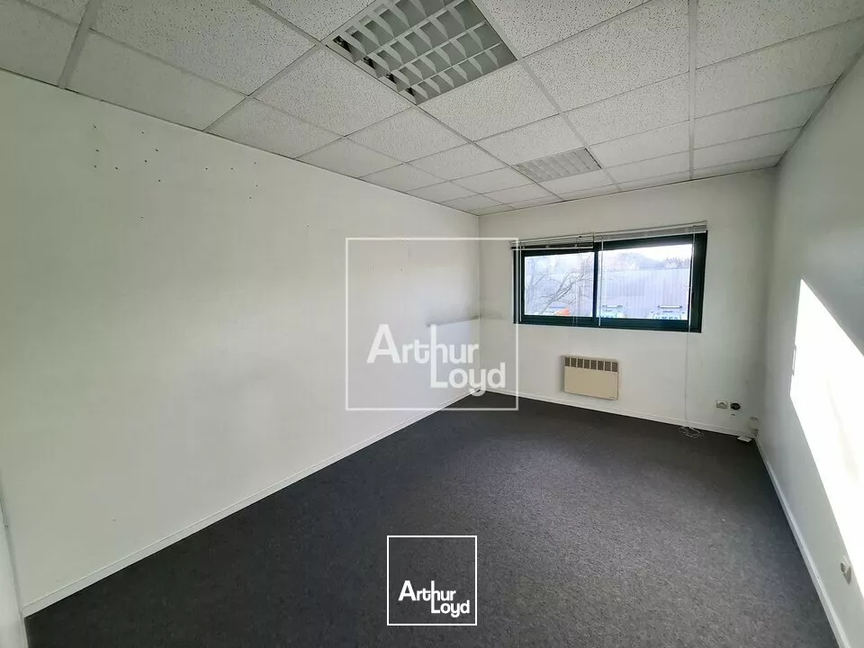 Bureaux à louer dans un immeuble indépendant