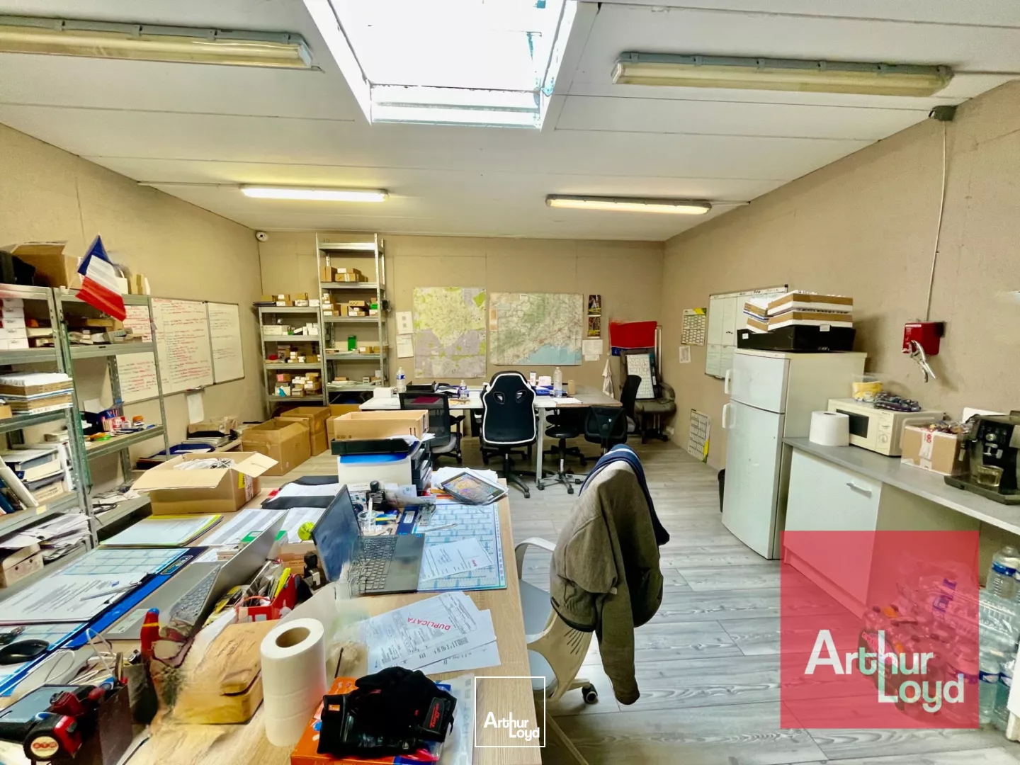 LOCAL D'ACTIVITÉ À LOUER - LATTES