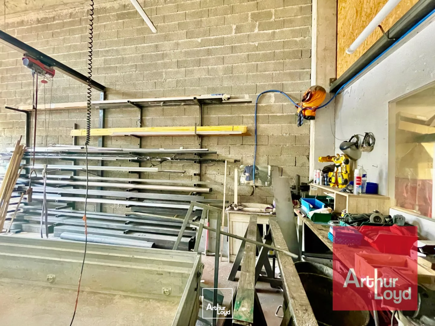 LOCAL D'ACTIVITÉ À LOUER - LATTES