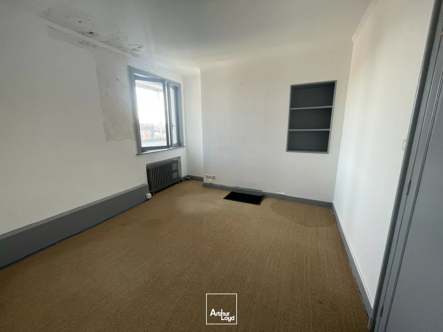 A louer - Bureaux idéalement situés sur l'Avenue du Peuple Belge à Lille