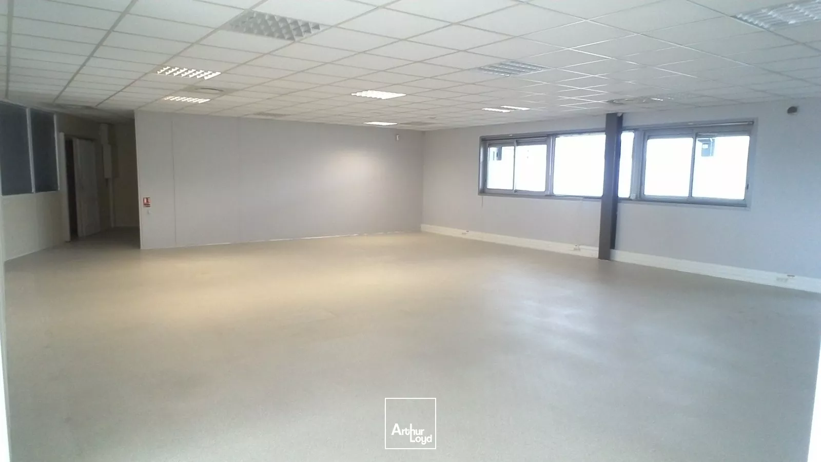 Bureaux avec terrasse vue mer à louer - Athélia II - La Ciotat