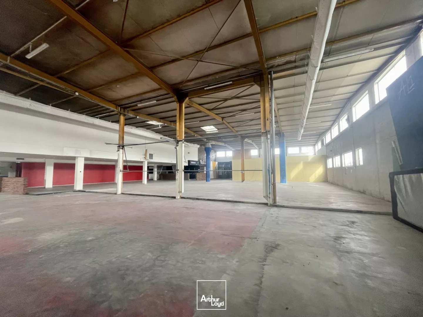 Locaux d'activité à louer à SOTTEVILLE LES ROUEN 76300