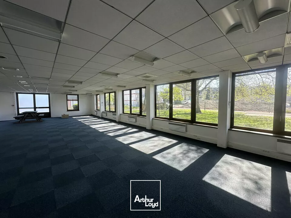 BUREAUX à LOUER de 510 m²