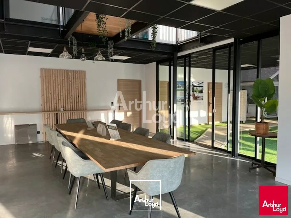 BRUZ - LOCAL D'ACTIVITE A VENDRE - 560 M²