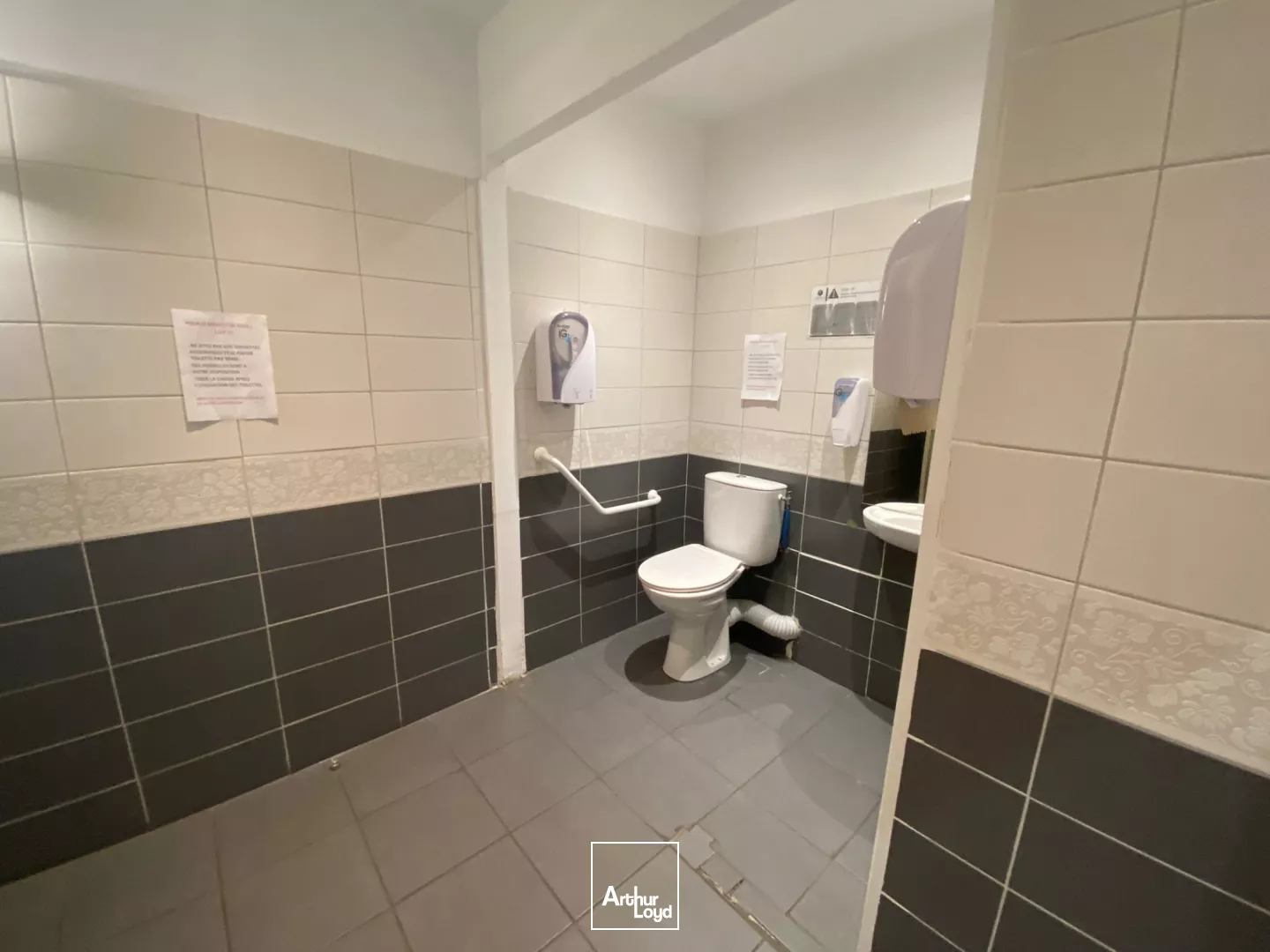 Bureaux à vendre - Idéal professions médicales ou libérales - Centre-ville