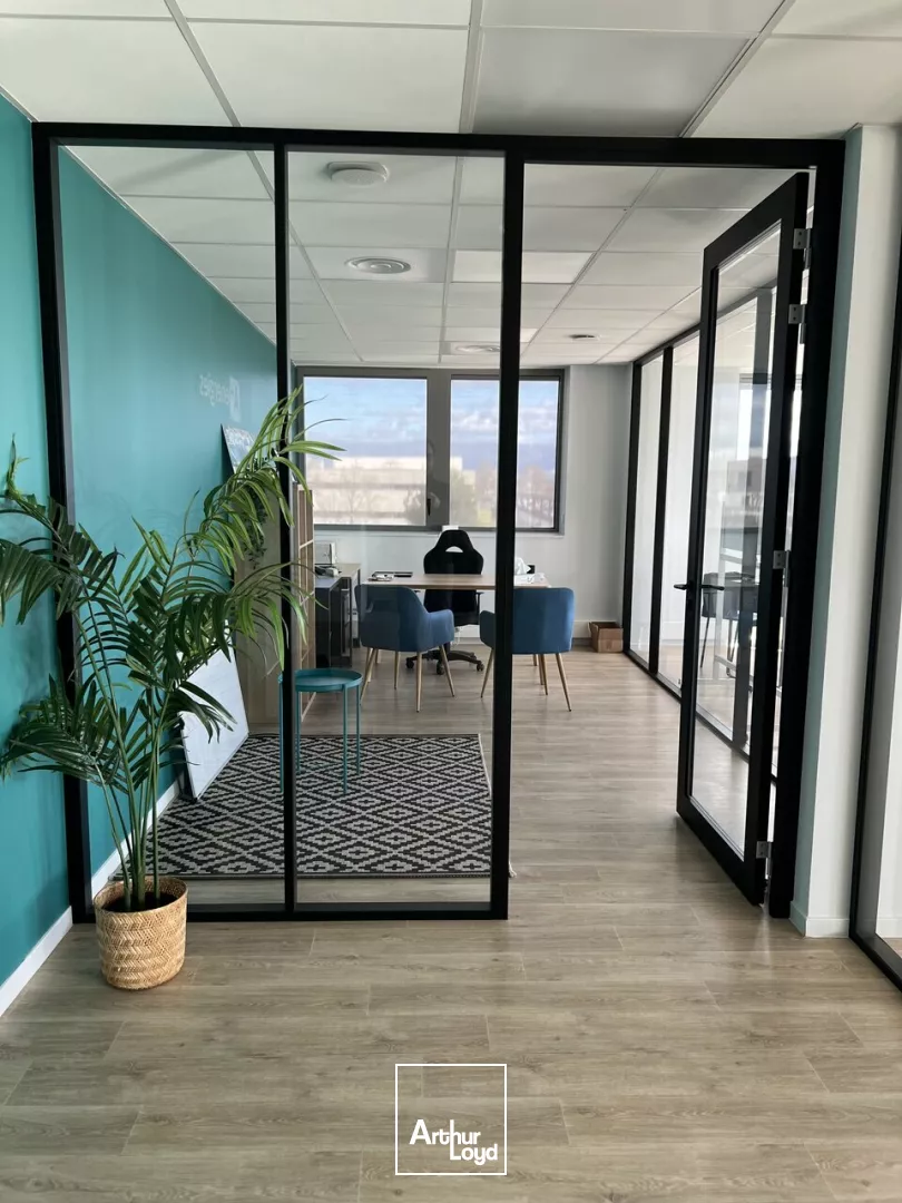 À LOUER  BUREAU NEUF 108,5 m²  PARC D'ACTIVITÉ LAUTAGNE, VALENCE SUD