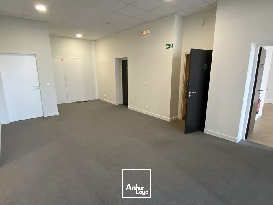 Bureaux d'environ 250 m2 - HYPER CENTRE VILLE DE REIMS