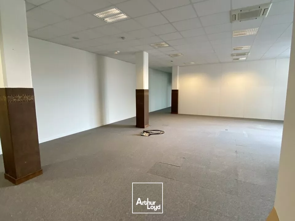 Bureaux d'environ 250 m2 - HYPER CENTRE VILLE DE REIMS