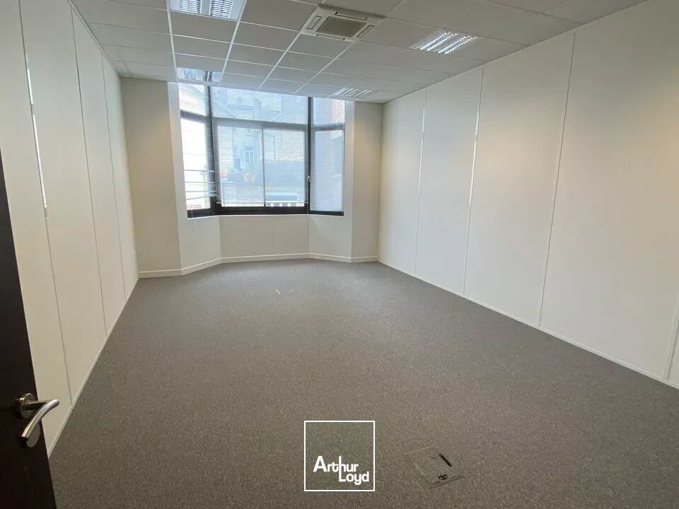Bureaux d'environ 250 m2 - HYPER CENTRE VILLE DE REIMS