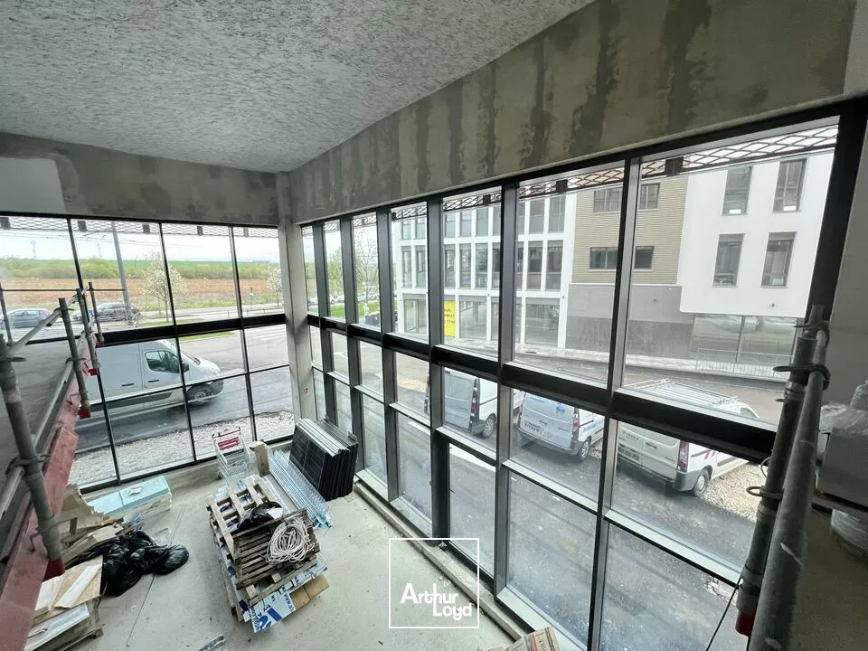 Ecopole valmy III - RDC Commercial à la location