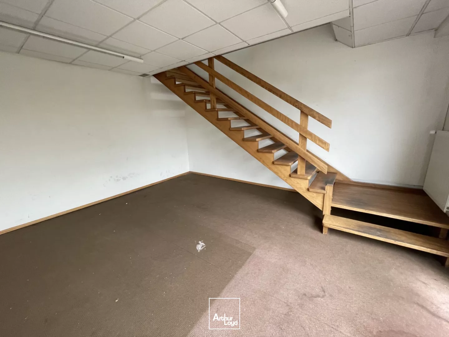 VISIBLITE BOULEVARD INDUSTRIEL - A LOUER LOCAL D'ACTIVITE 