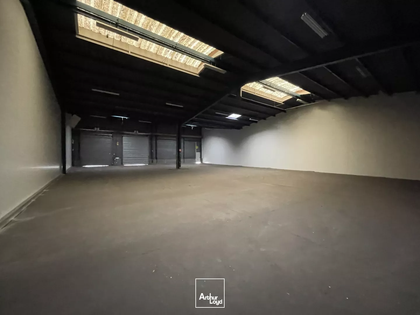 VISIBLITE BOULEVARD INDUSTRIEL - A LOUER LOCAL D'ACTIVITE 