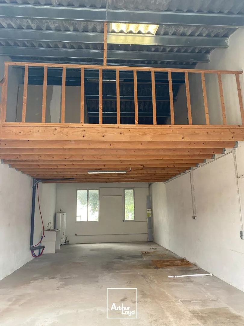 A vendre Local d'activité Le Bois Plage En Ré 430m²