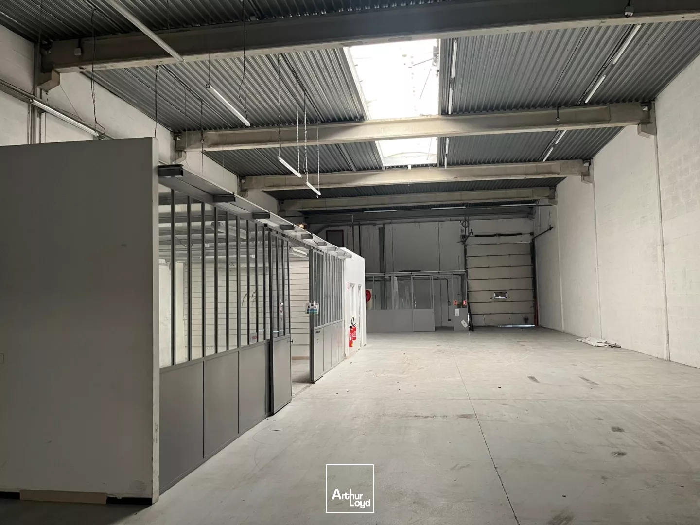 ACTIVITE - SORTIE N184 - 645 M² + ERP 815 m²