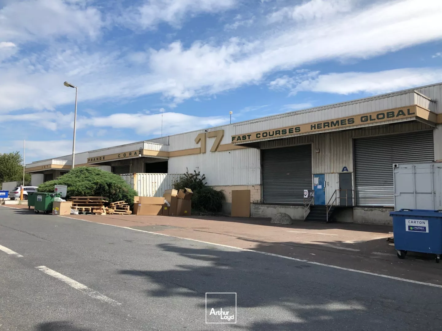 Optimisez vos opérations - Entrepôt locatif 339 m² à Garonor, hub logistique sécurisé à proximité immédiate de Paris et CDG - Bail dérogatoire