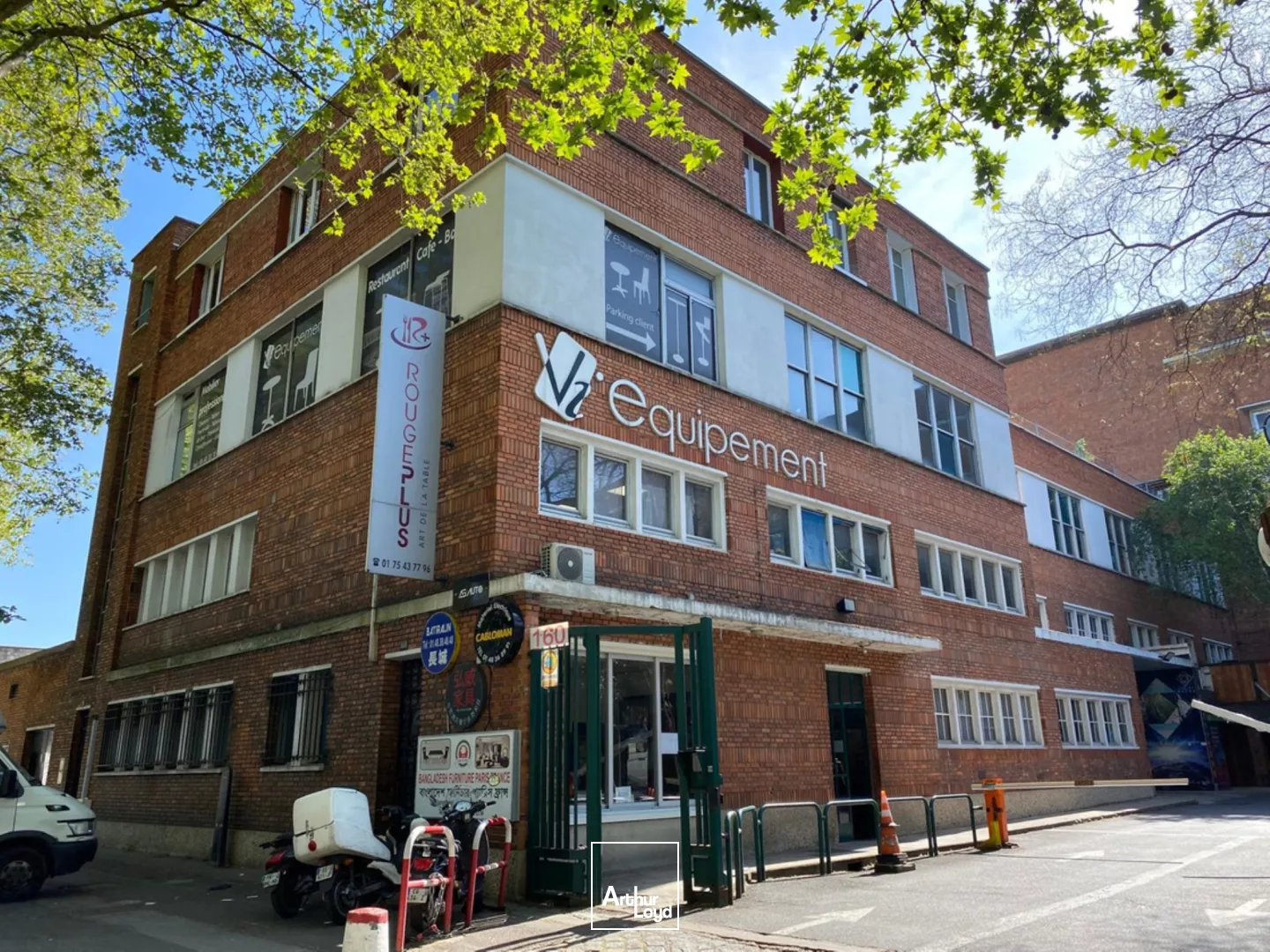 Entrepôt industriel à louer - 5 800 m² divisible - Hub logistique La Courneuve - Desserte A1/A86/RER B/CDG