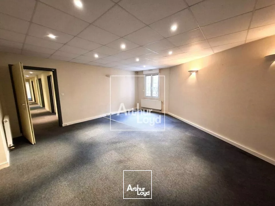 à saisir proximité immédiate Gare RER de Melun