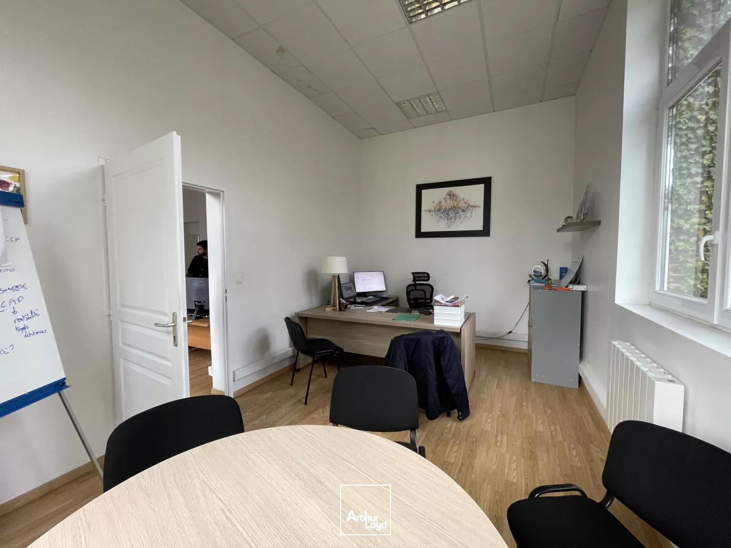 Bureaux à louer à LOUVIERS 27400