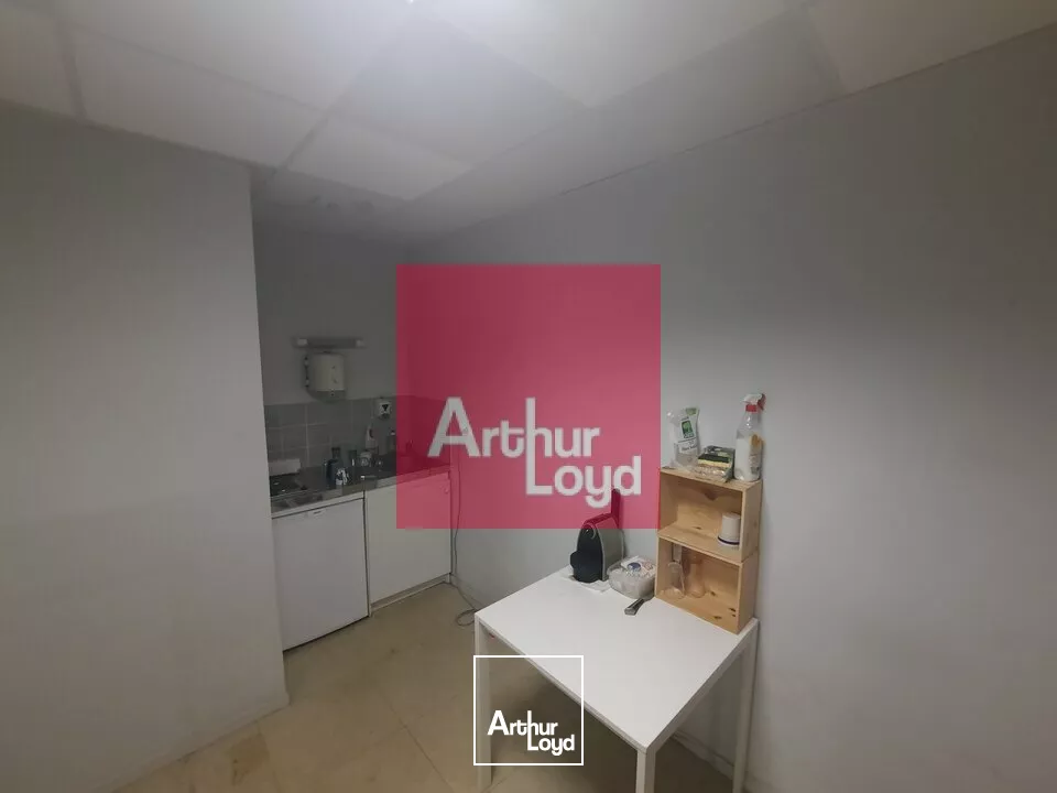 COURNON ZI A LOUER LOCAL ACTIVITE 127 M²