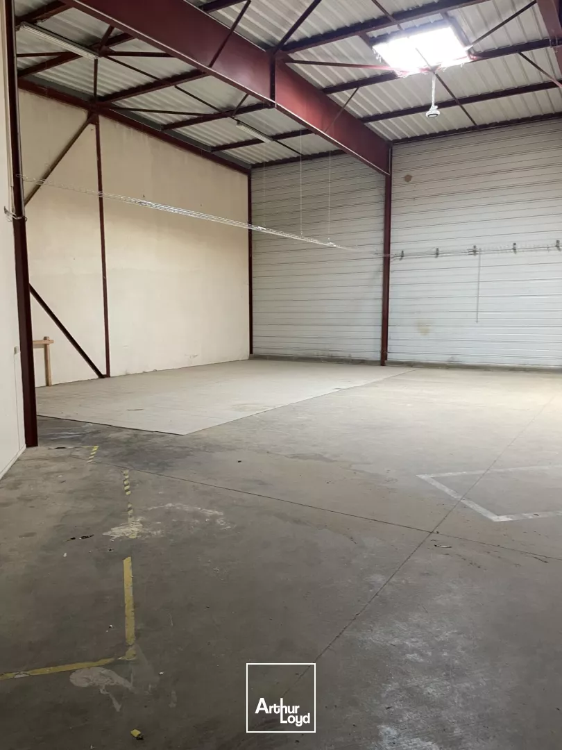 À LOUER - CELLULES D'ACTIVITÉS - PLAILLY 