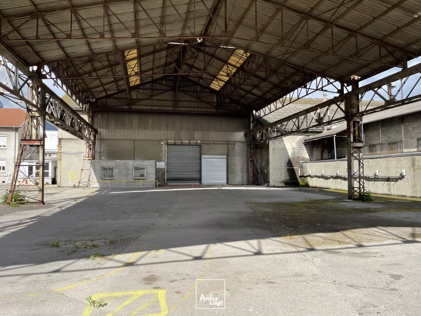 local industriel - 5454 m² au coeur de Grenoble - Location