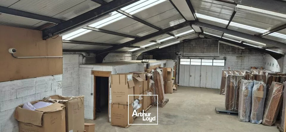 À LOUER - ENTREPÔT - DIJON PROCHE CENTRE-VILLE