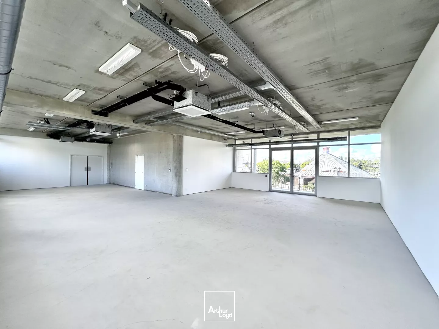 A louer - Plateaux de bureaux neufs à partir de 181 m² - Villenave d'Ornon - Natura Park Office - Domaine de Geneste