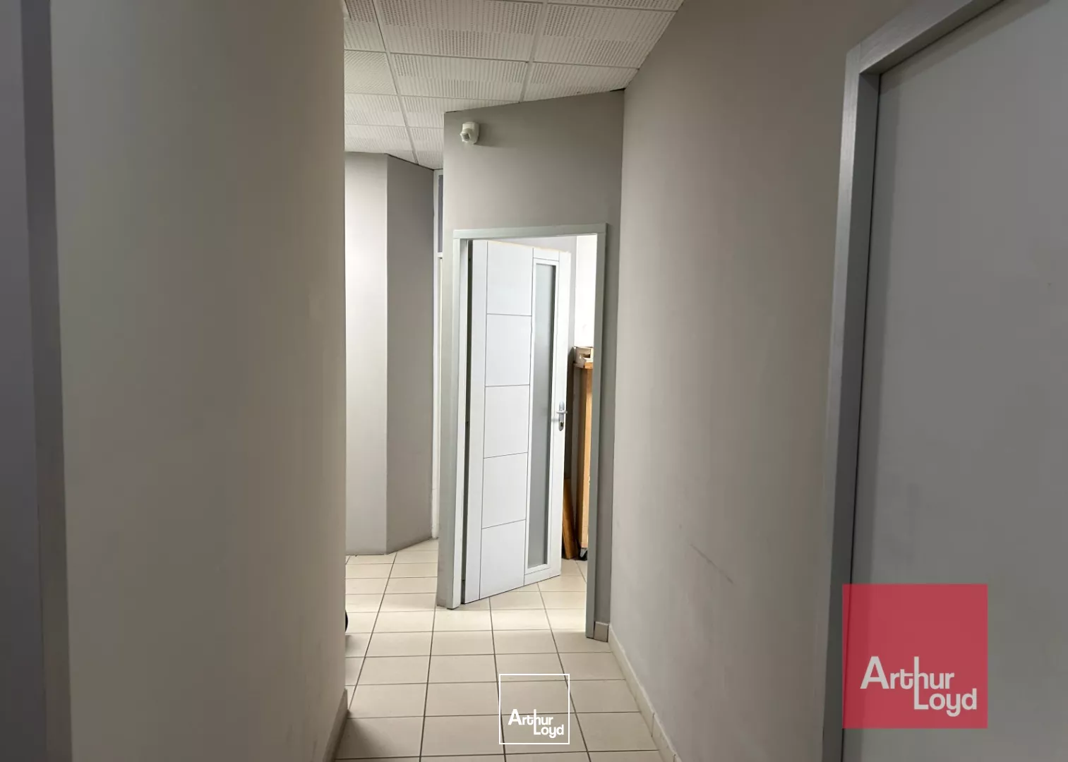 Opportunité : Bureaux à Vendre à Narbonne - Parc d'Activités Bonne Source