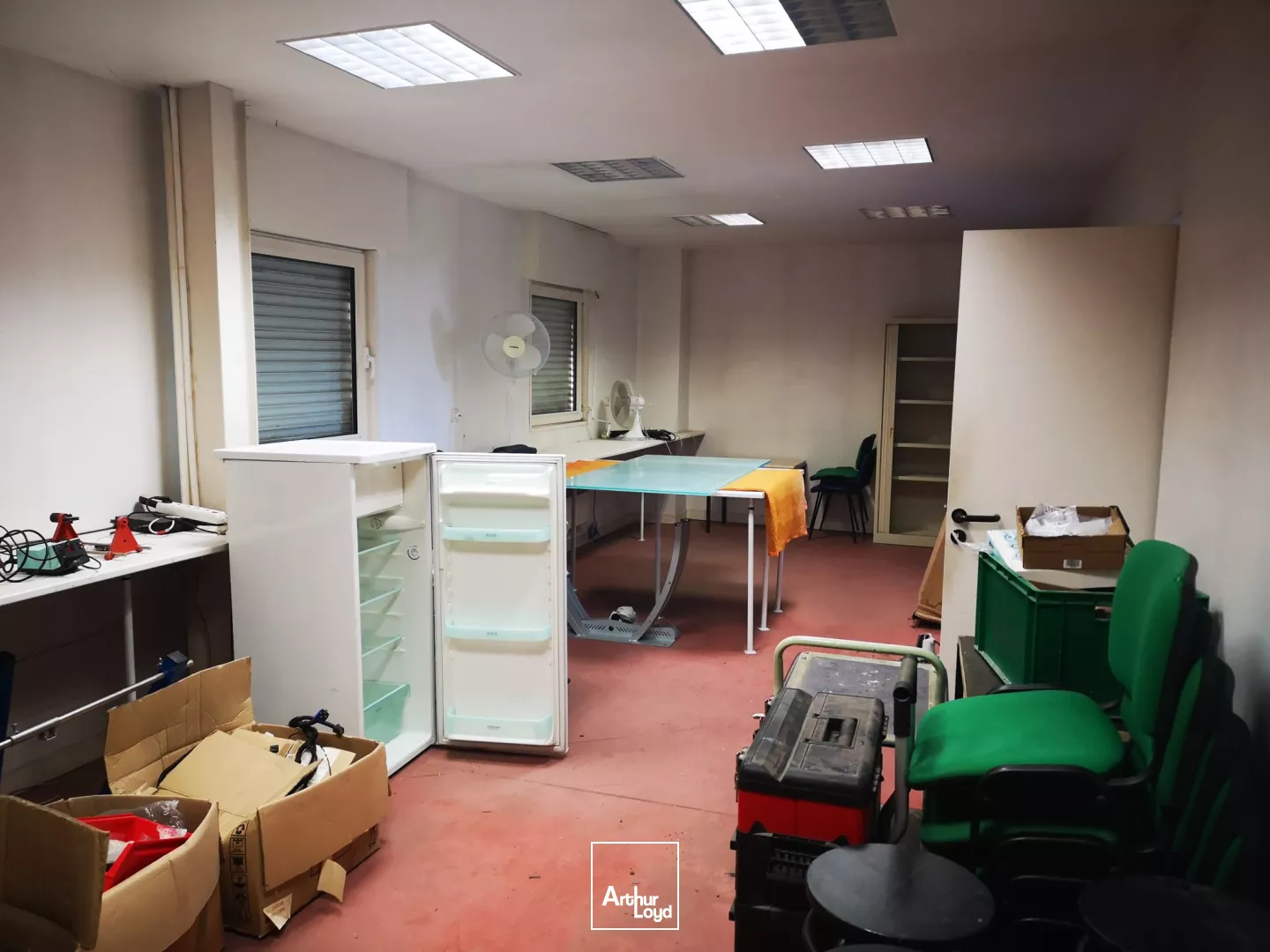 Entrepôt à LOUER à VENDRE à Cambrai 