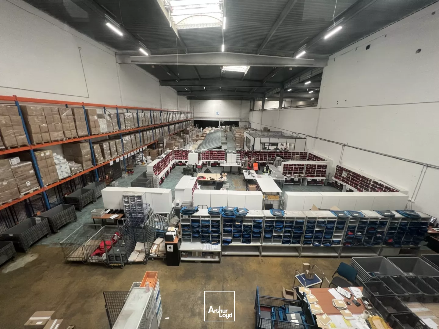 A la location : rare ! Entrepôt ICPE traversant 3 433 m² Garonor Blanc-Mesnil - 20 quais - Paris/CDG - A1/A3/RER B