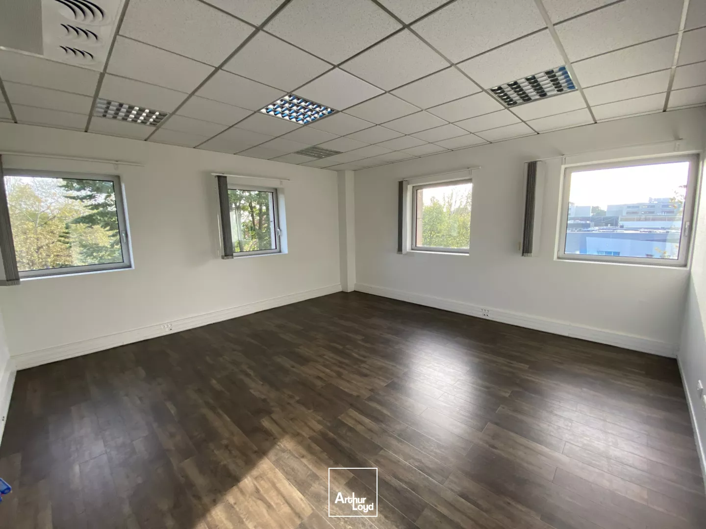 À louer - bureaux - Pessac Europarc