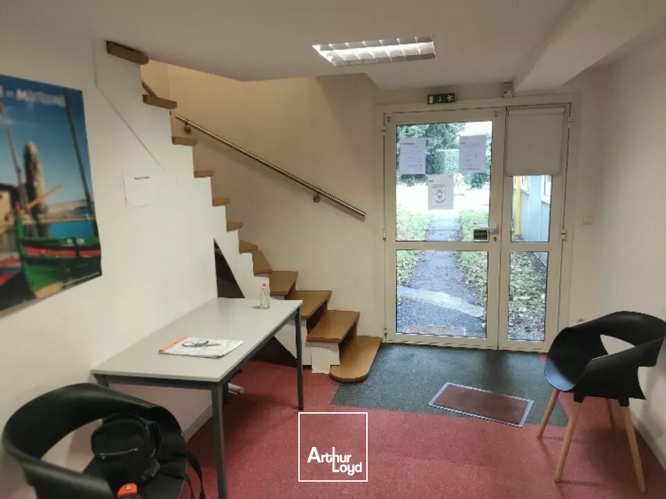 Bureaux à vendre ZI Courtine Avignon en RDC 