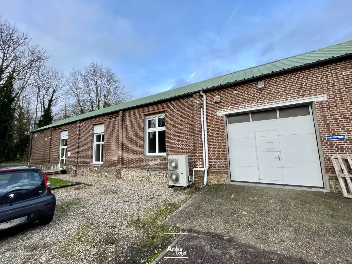 Locaux d'activité à louer à LOUVIERS 27400