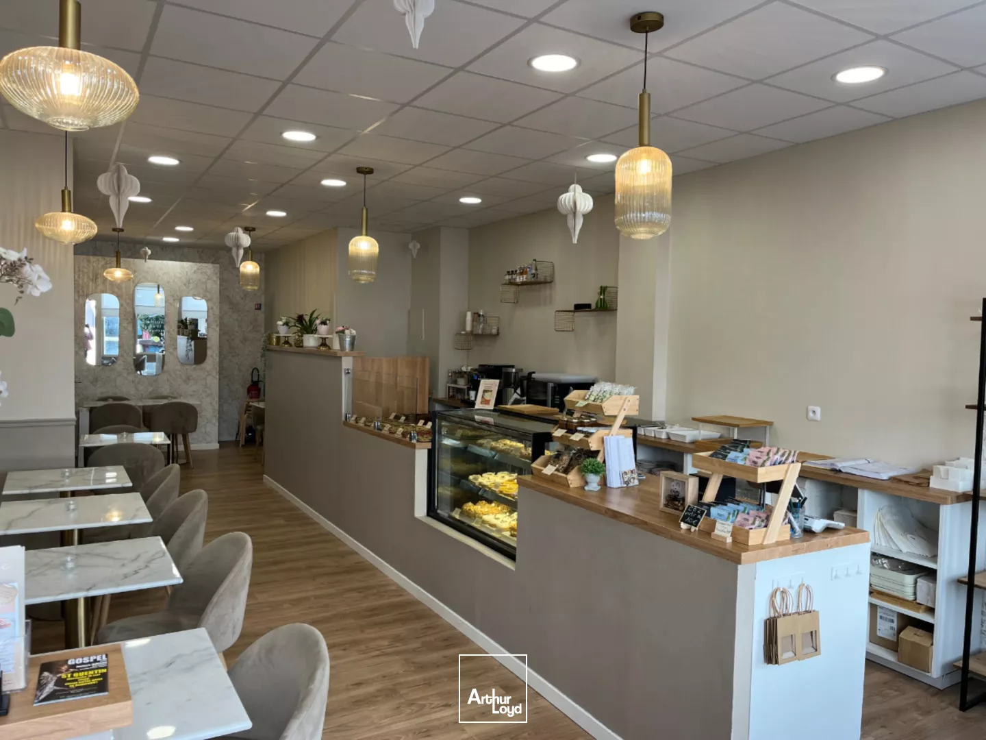 LOCAL COMMERCIAL - HYPER CENTRE-VILLE