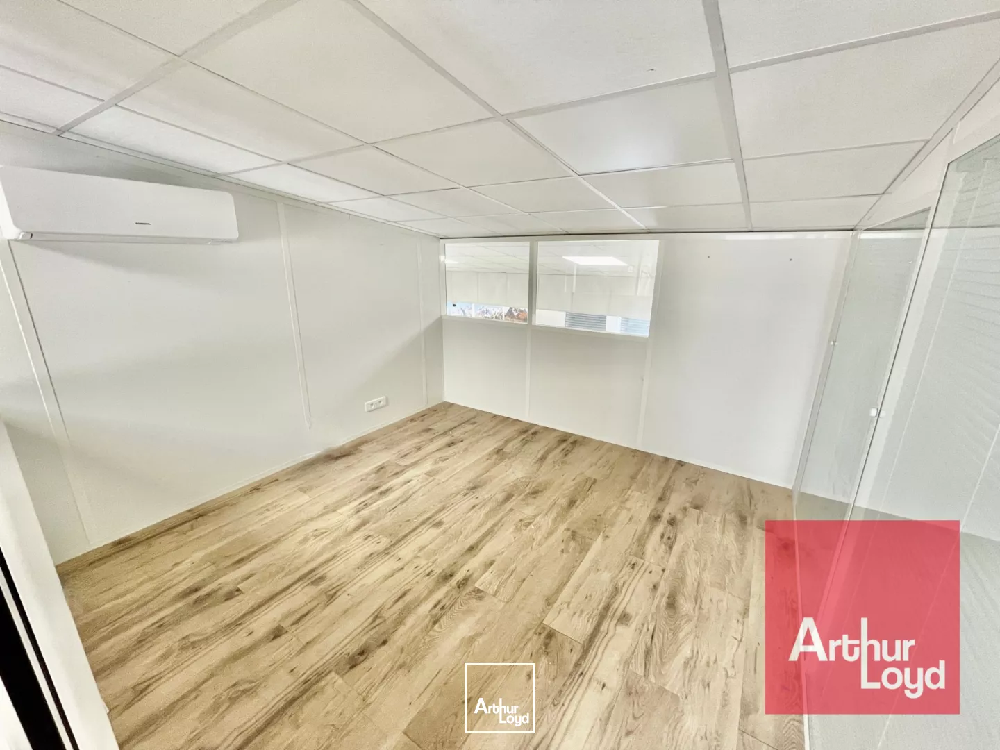 LOCAL COMMERCIAL À LOUER - FREJORGUES - MAUGUIO