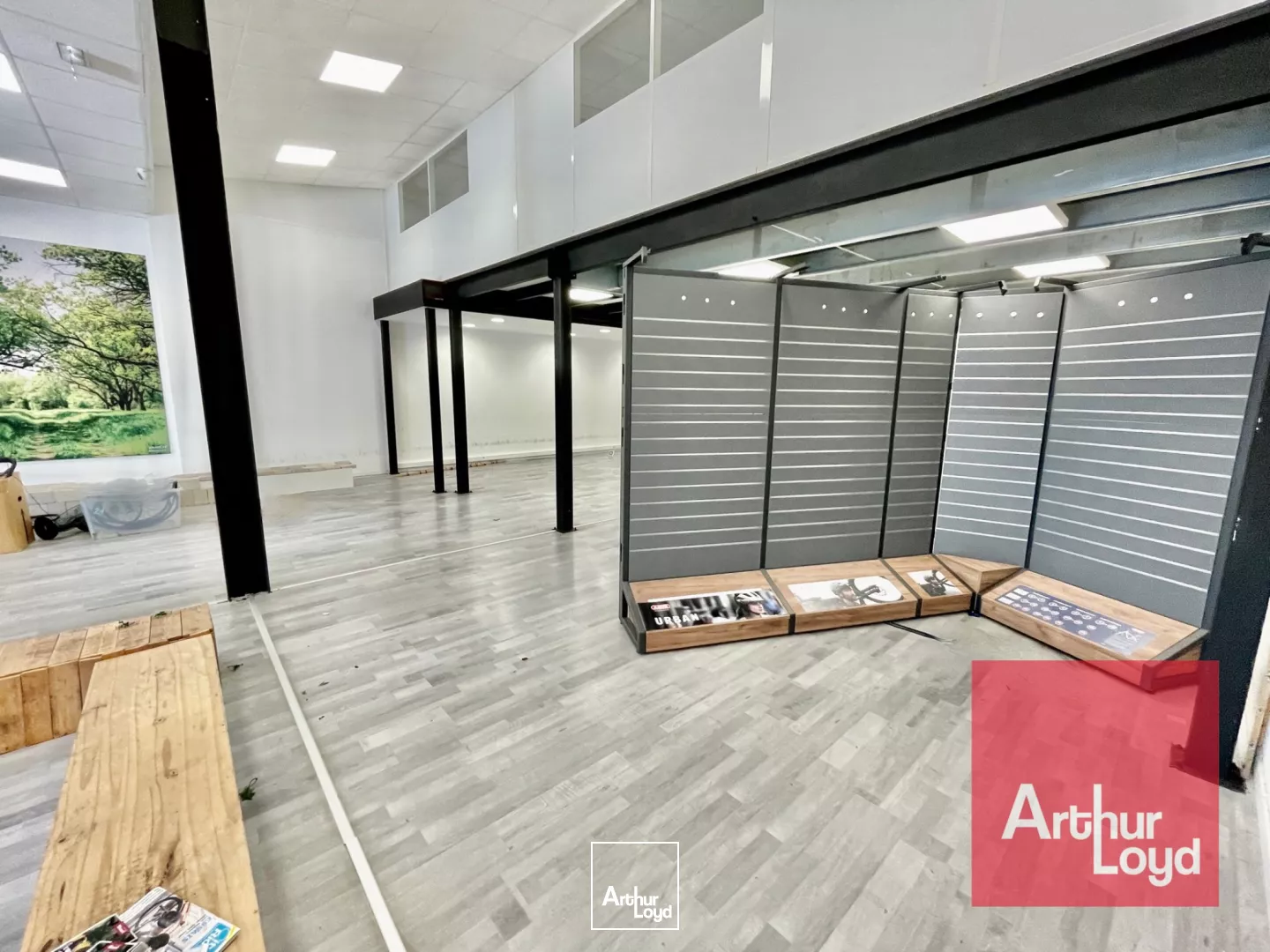 LOCAL COMMERCIAL À LOUER - FREJORGUES - MAUGUIO