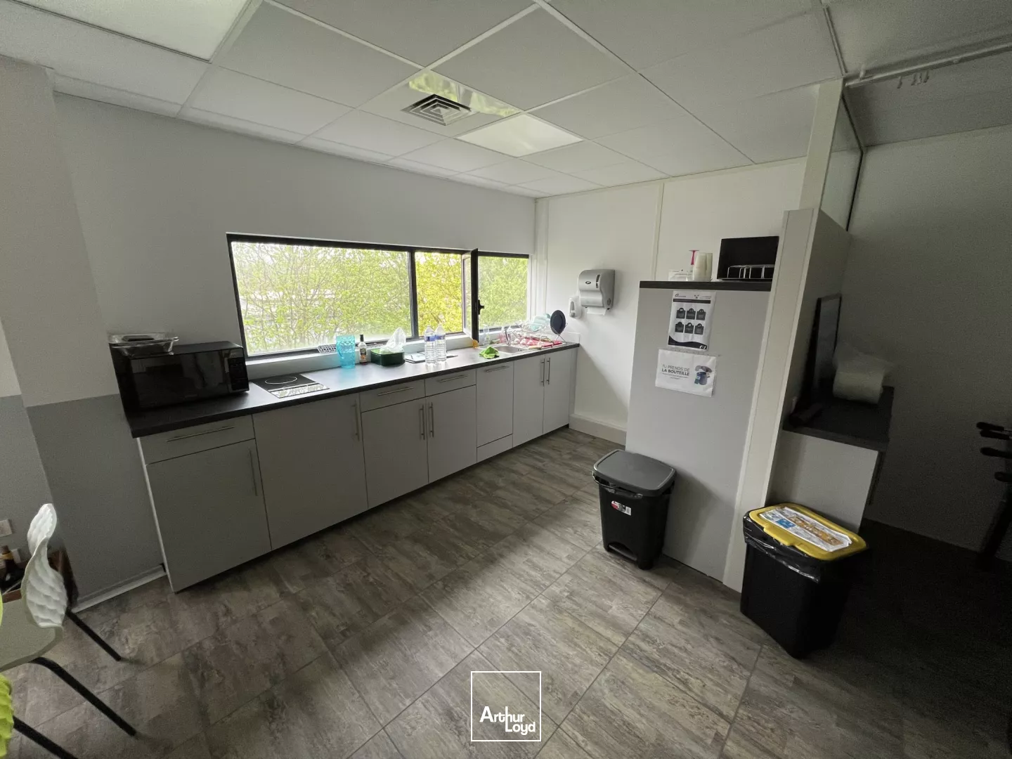 BUREAUX A LOUER A VENDRE ORVAULT PENTECOTE