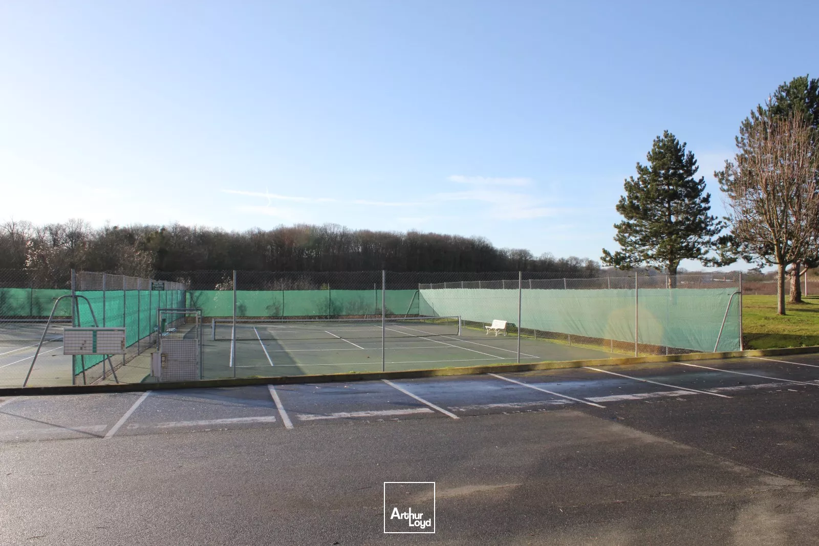 Bureaux à vendre ou à louer à BIEVRES 91570