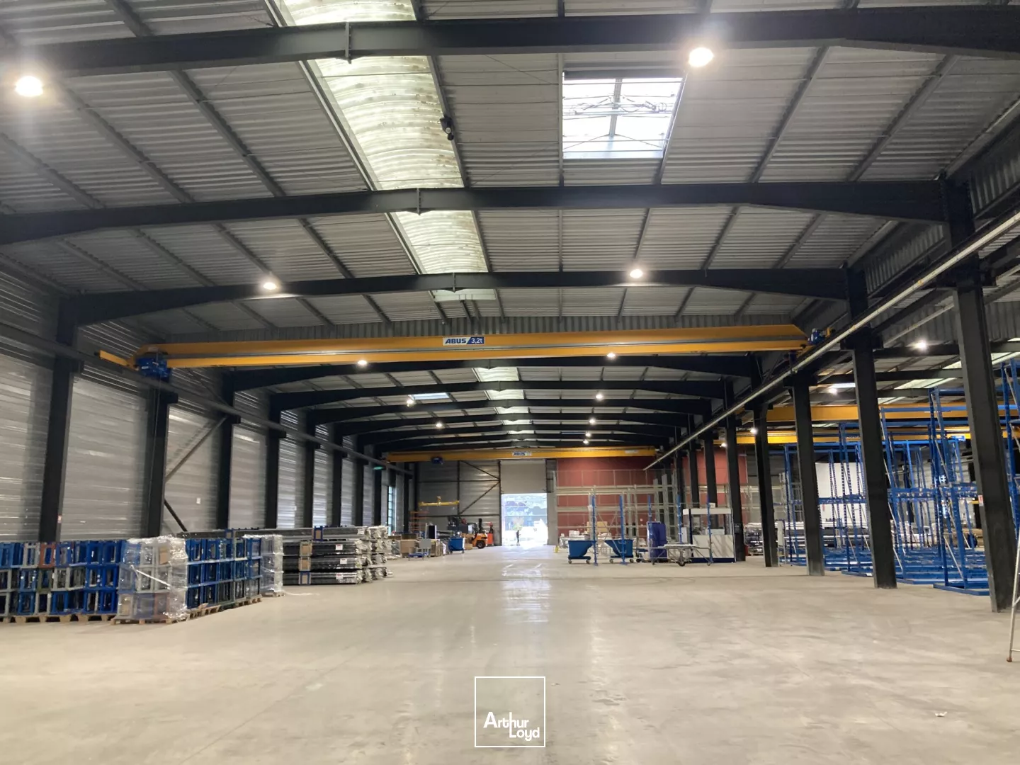 ENTREPÔT À VENDRE À CARBON BLANC