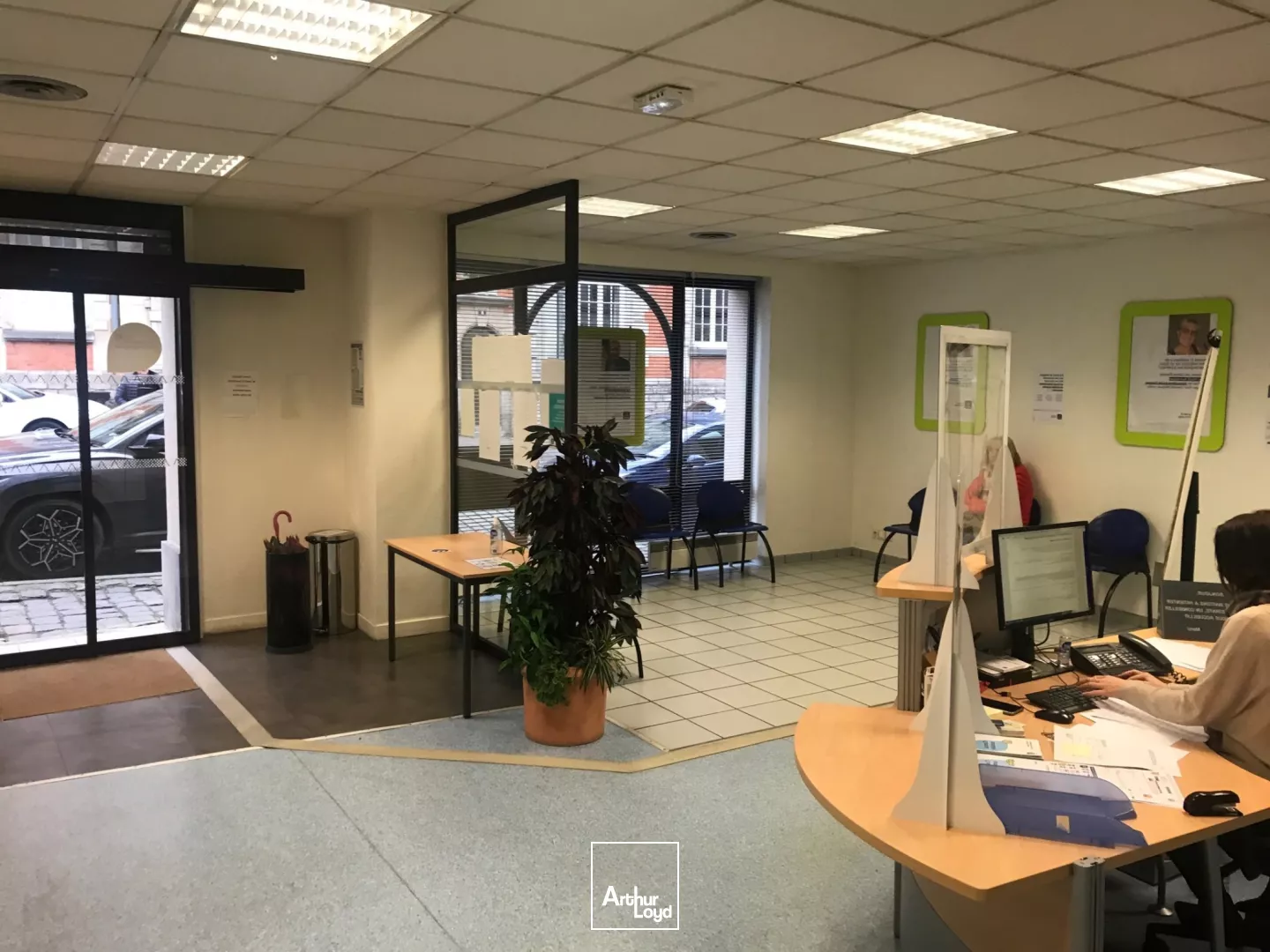 Bureaux à vendre ou à louer à CAMBRAI