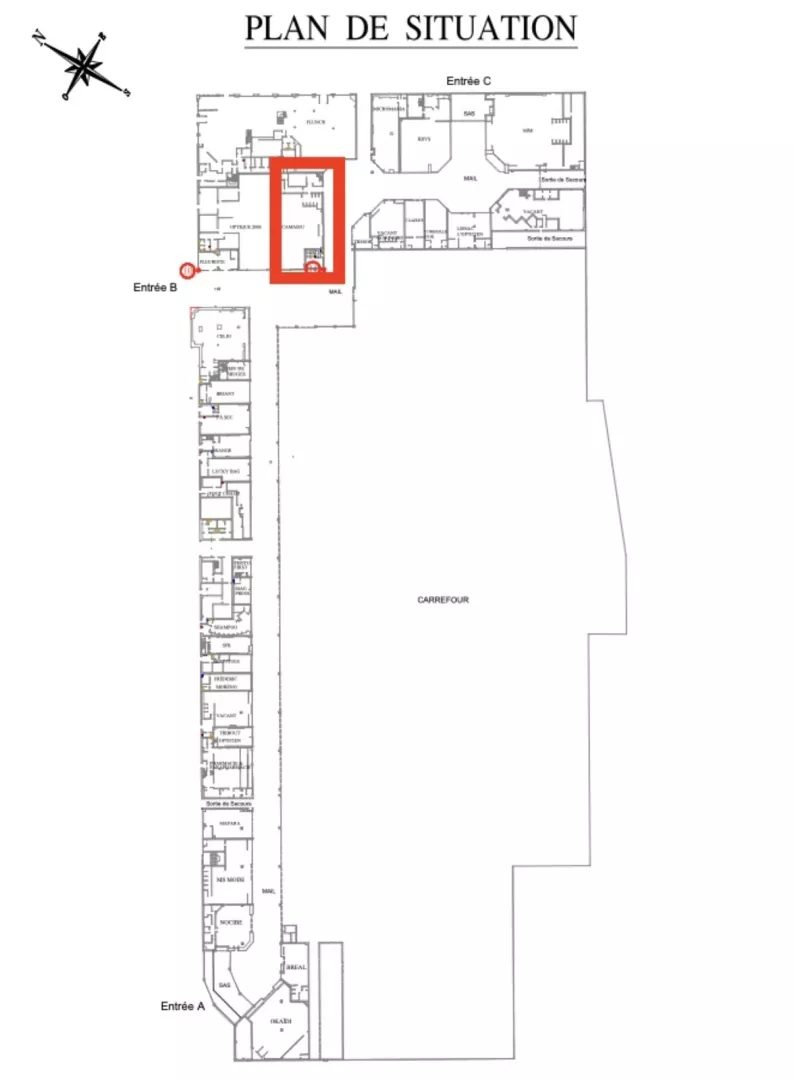 Cellule de 300m2 env disponible dans la galerie marchande de Carrefour Liévin