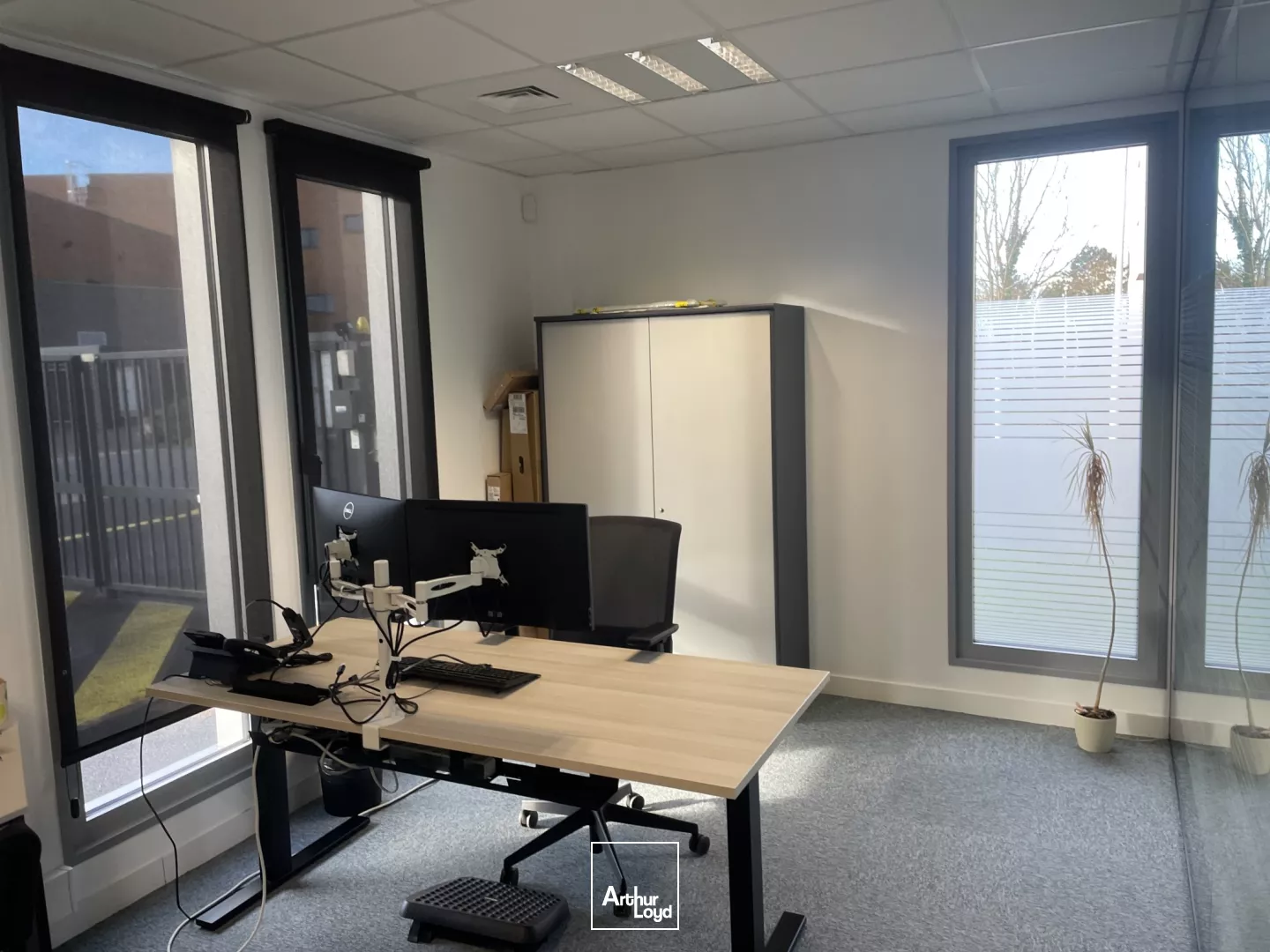 Bureaux louer Arras immeuble Zodiak immeuble neuf quartier renouvellement urbain proche gare RT 2012 Conception bioclimatique