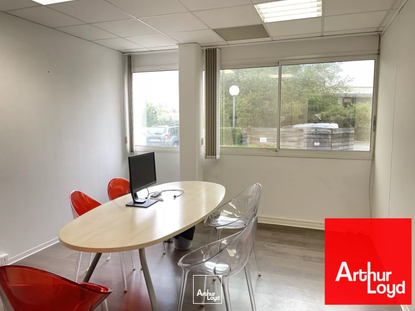 BUREAUX A LOUER - BAILLARGUES PROCHE AUTOROUTE A9