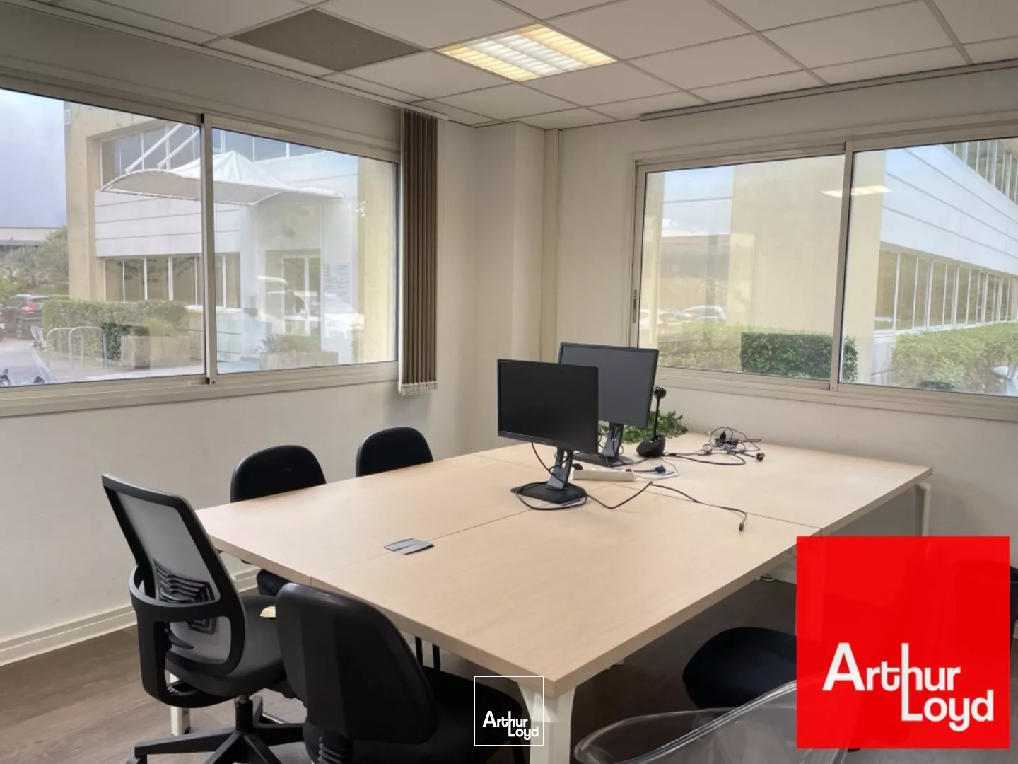 BUREAUX A LOUER - BAILLARGUES PROCHE AUTOROUTE A9