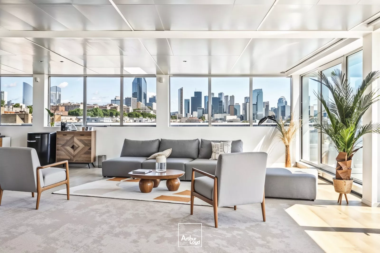 Bureaux à vendre ou à louer à SURESNES 92150