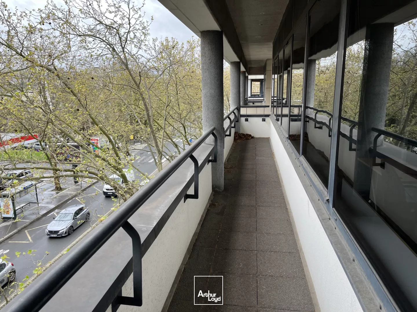 Bureaux à vendre à La Garenne-Colombes, à proximité de la gare et des commerces