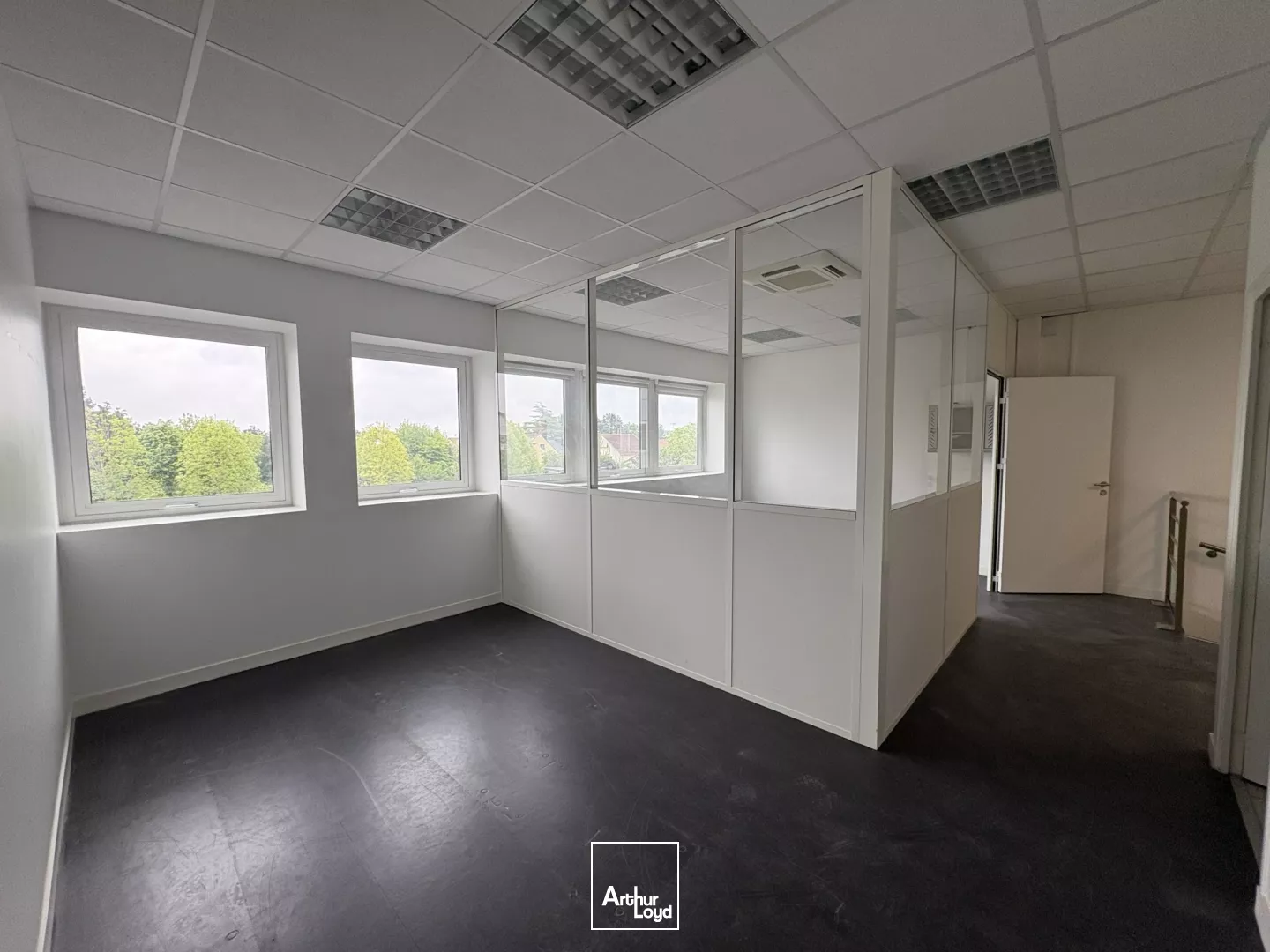 Bureaux avec open-space à vendre Orléans 130 m2- Loiret (45)