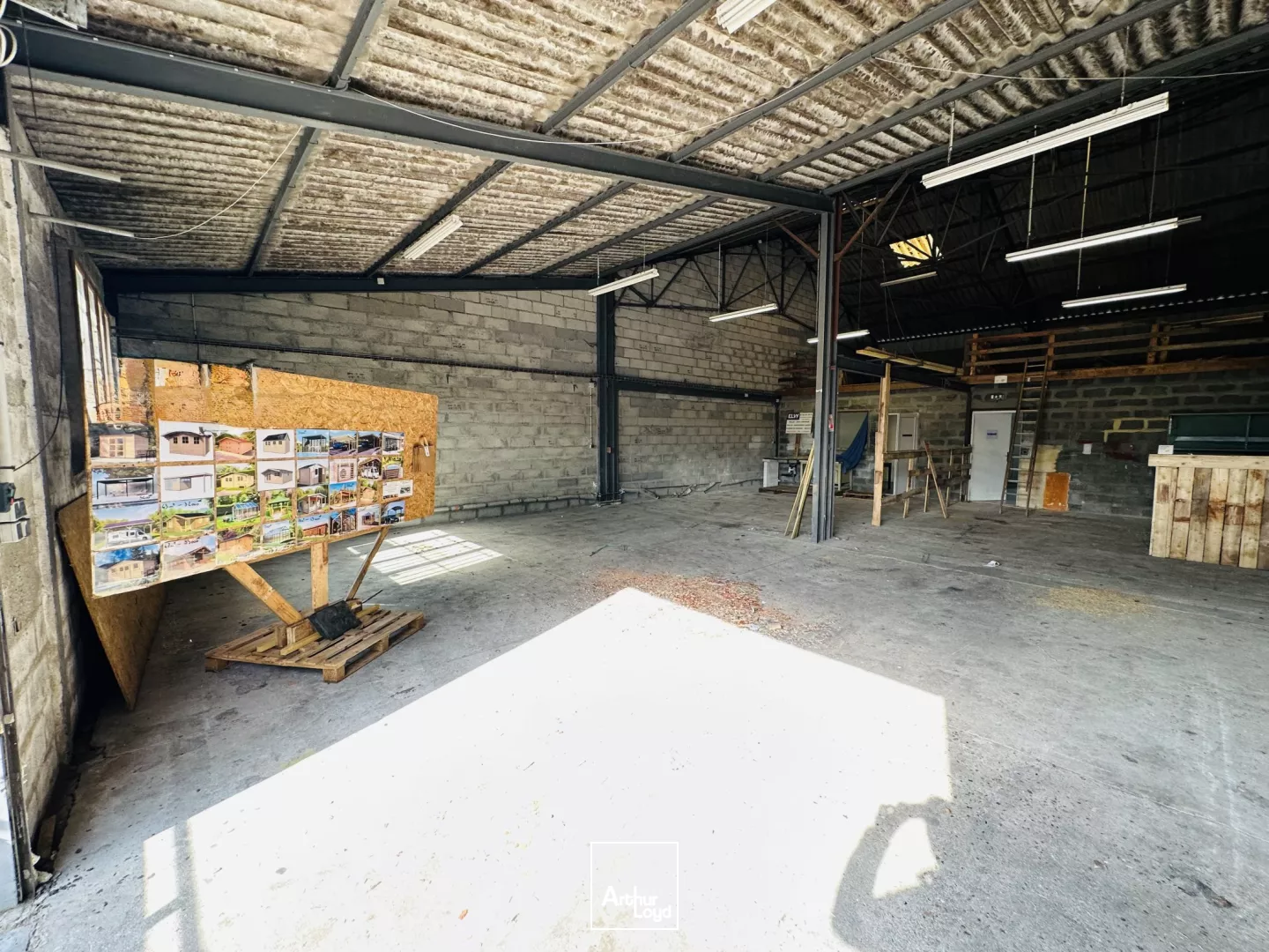 Locaux d'activité à louer à YERVILLE 76760